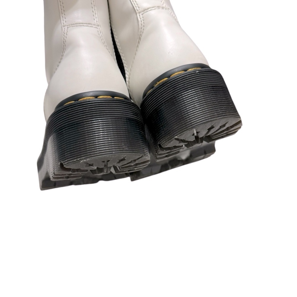 White Dr.Martens jadon platform 8-eye boot. Sz 6 - Picture 7 of 10